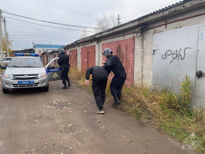 В Усть-Куломе сотрудники Росгвардии задержали мужчину,  совершившего открытое хищение продуктов питания