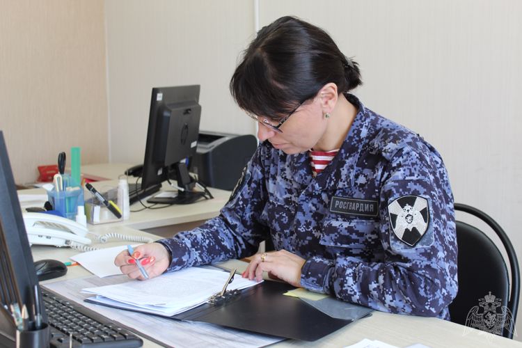 Сотрудниками Центра лицензионно-разрешительной работы за прошедшую неделю изъято 5 единиц оружия