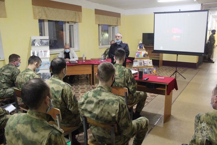 Военнослужащие Росгвардии приняли участие в конференции, посвященной профилактике наркомании