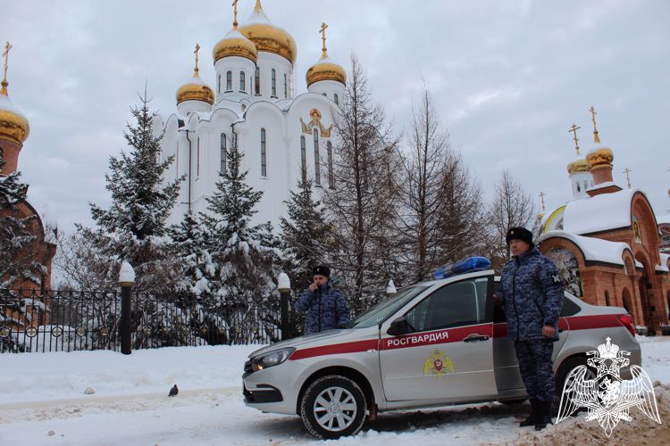 В Республике Коми вневедомственная охрана Росгвардии задержала хулигана в епархии по сигналу «тревога»