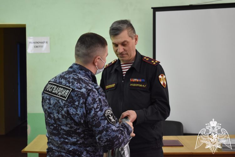 Начальник Управления Росгвардии по Республике Коми поздравил личный состав с Днем войск национальной гвардии