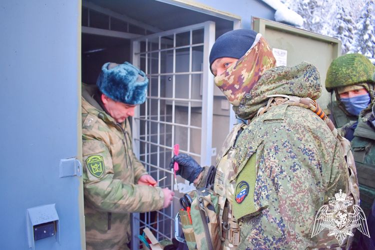 Сотрудники ОМОН и СОБР Росгвардии обучились  специальности «взрывник» в Сыктывкаре