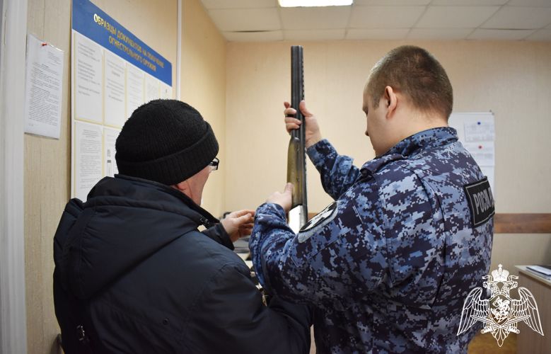 В Росгвардию Коми обратился сыктывкарец, потерявший оружие во время движения на снегоходе