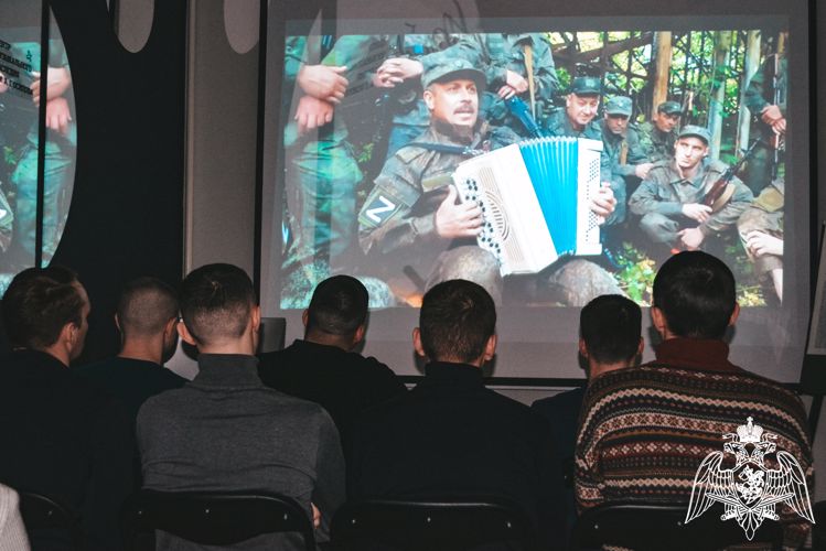 В Республике Коми росгвардейцы приняли участие в фестивале «Кино на службе Отечеству»