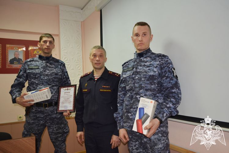 В Сыктывкаре состоялся конкурс «Лучший по профессии» среди сотрудников вневедомственной охраны Росгвардии 