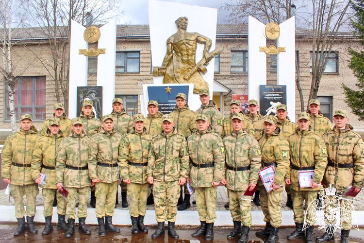 В Центре подготовки личного состава Северо-Западного округа Росгвардии состоялся выпуск специалистов