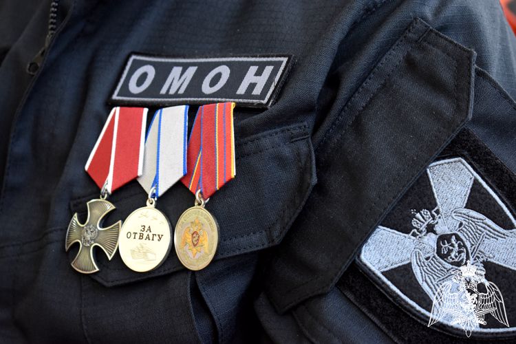 Офицеры Управления Росгвардии по Республике Коми стали почетными гостями кадетского бала