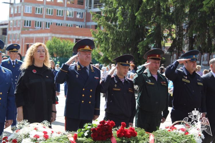 В День памяти и скорби офицеры Росгвардии почтили память героев Великой Отечественной войны
