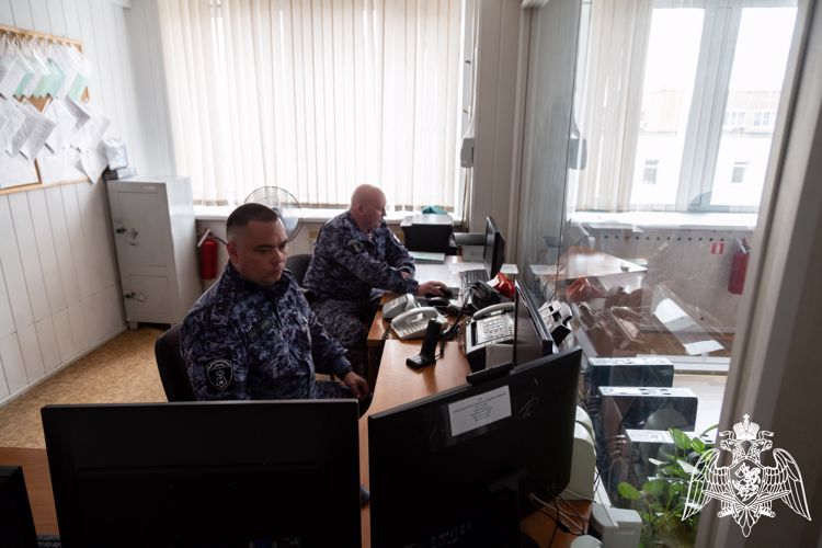 В Усинске сотрудники Росгвардии задержали нарушителя, совершившего хищение электроинструмента 