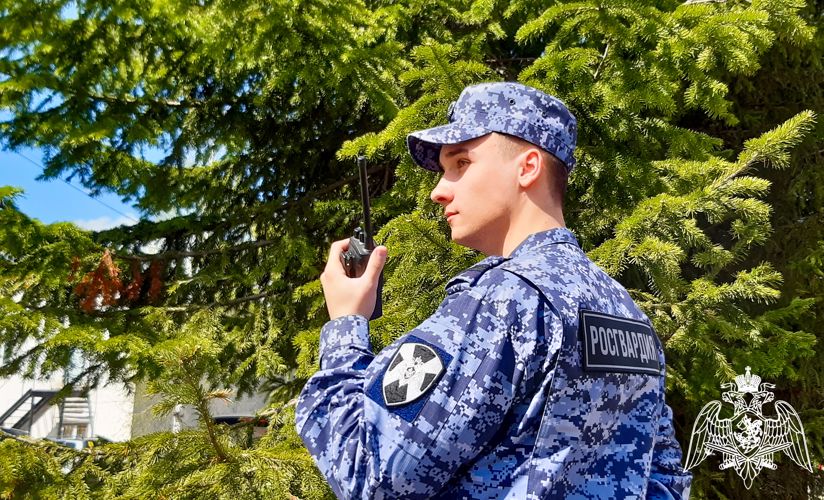 В Коми росгвардейцы задержали буйного пациента в Эжвинской нейрохирургии