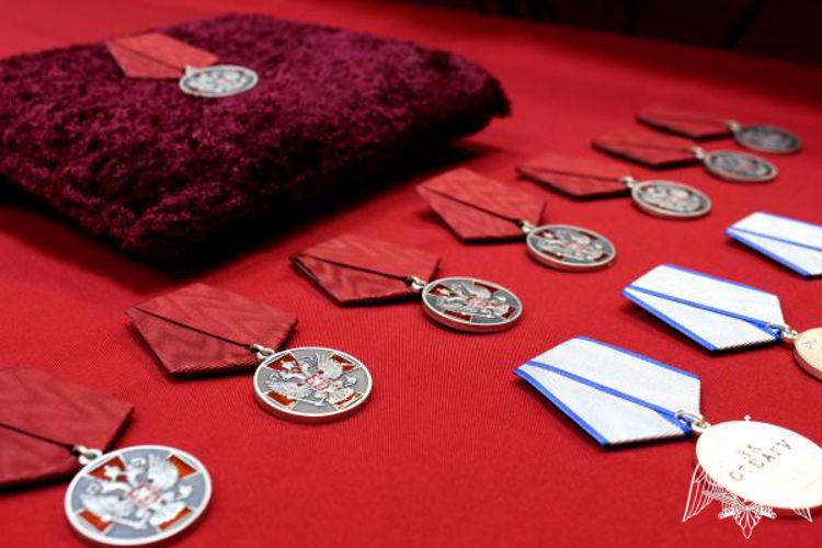 В Сыктывкаре росгвардейцам-участникам спецоперации вручены госнаграды
