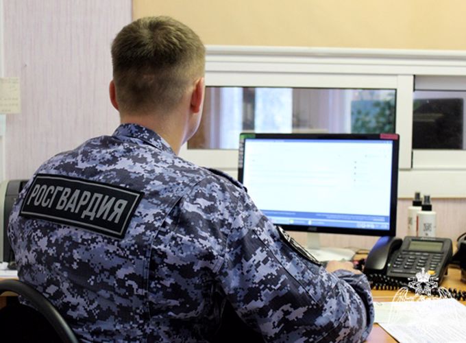 В Коми росгвардейцы привлекли к административной ответственности граждан, транспортировавших оружие в собранном и расчехленном виде