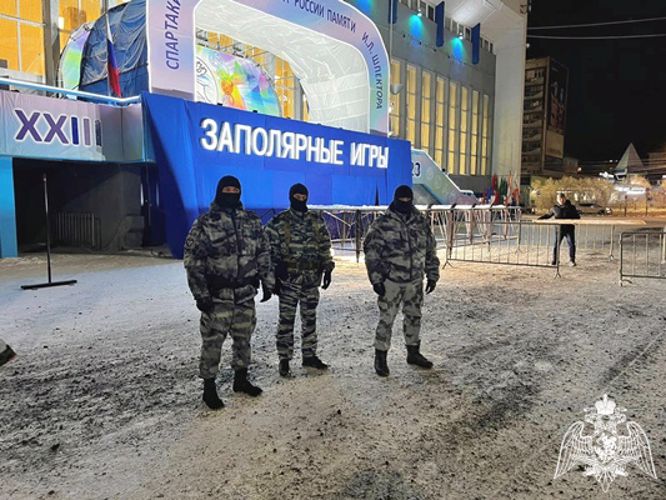 В Воркуте ОМОН «Арктика» обеспечивает правопорядок при проведении «Заполярных игр»