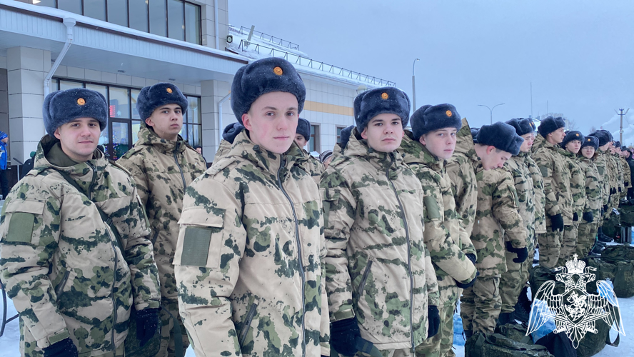 В Республике Коми более 190 призывников отправились на службу в войска Северо-Западного округа Росгвардии 