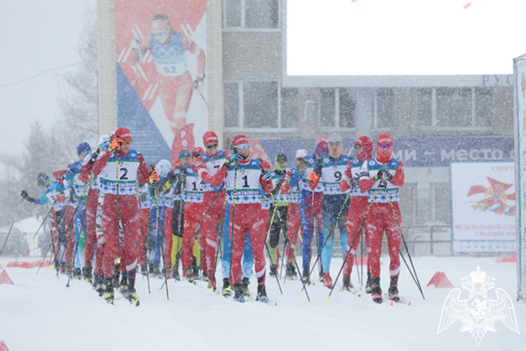 В Сыктывкаре состоялось открытие чемпионатов Росгвардии по лыжным гонкам и служебному двоеборью 