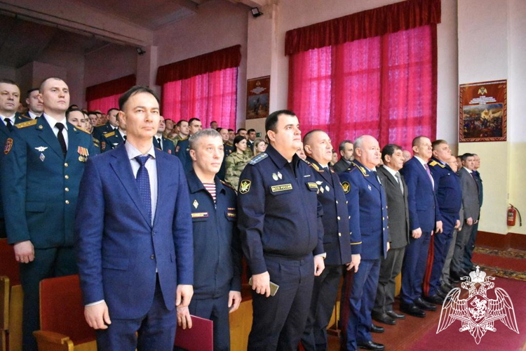 В Центре подготовки личного состава Северо-Западного округа Росгвардии поздравили специалистов инженерной службы с профессиональным праздником