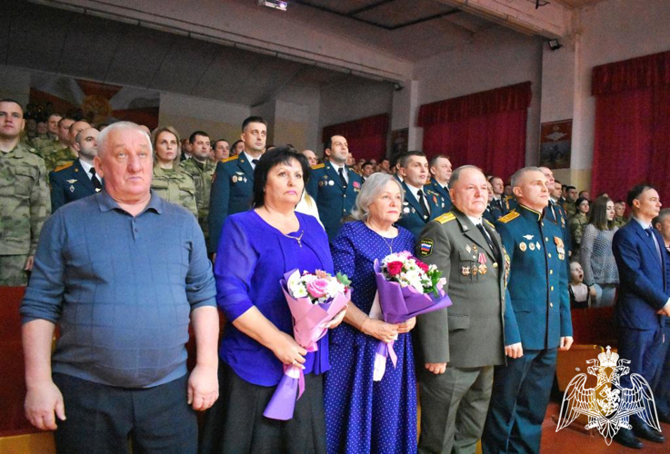 В Центре подготовки личного состава Северо-Западного округа Росгвардии поздравили специалистов инженерной службы с профессиональным праздником