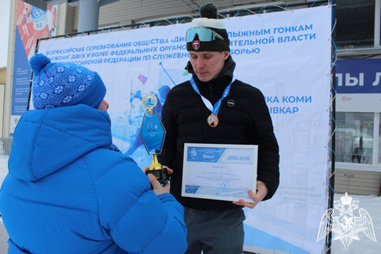 Представитель сборной Росгвардии стал победителем в лыжной гонке свободным стилем во всероссийских соревнованиях общества «Динамо» по служебному двоеборью и лыжным гонкам