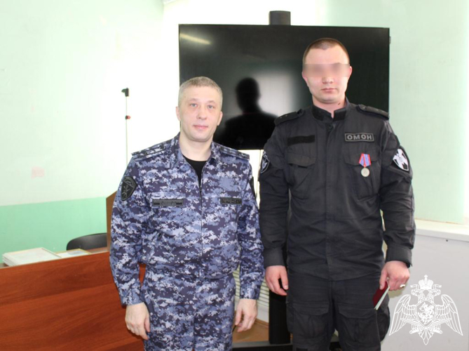 В Сыктывкаре росгвардейцам вручены государственные награды