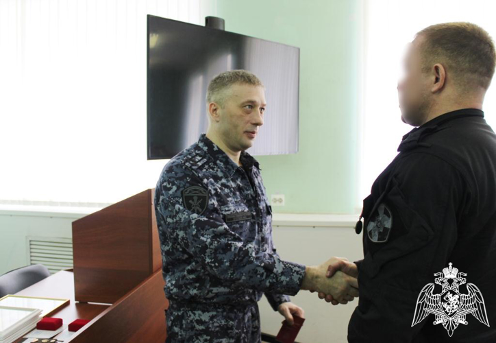 В Сыктывкаре росгвардейцам вручены государственные награды
