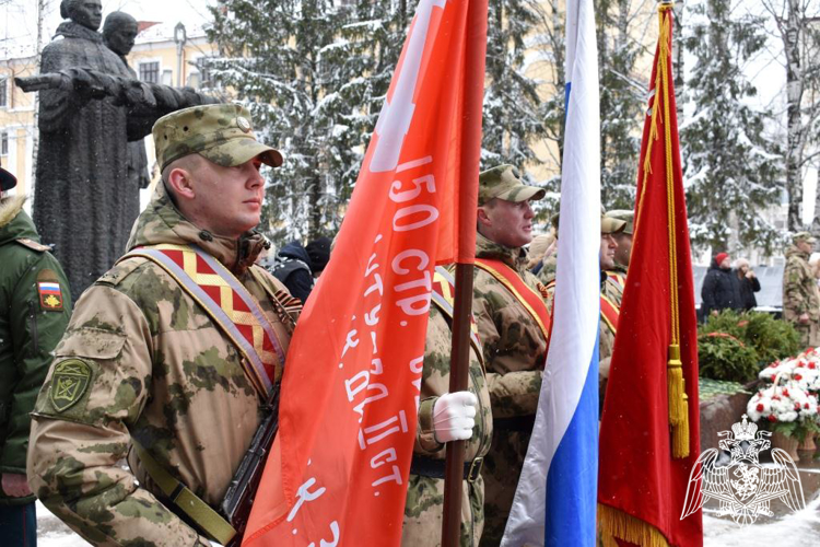 В Сыктывкаре росгвардейцы приняли участие в праздновании Дня Победы