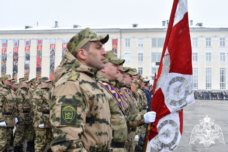 В Сыктывкаре росгвардейцы приняли участие в праздновании Дня Победы