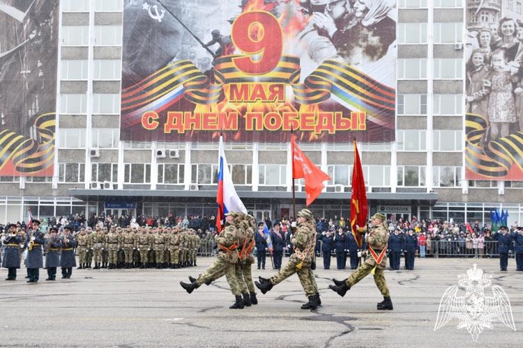 В Сыктывкаре росгвардейцы приняли участие в праздновании Дня Победы