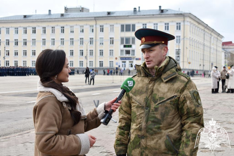 В Сыктывкаре военнослужащие Росгвардии приняли участие в генеральной репетиции торжественного шествия ко Дню Победы