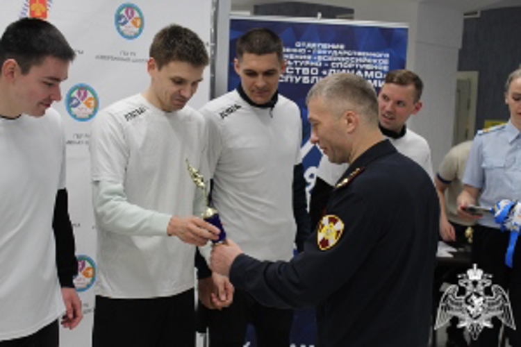 Команда Росгвардии Коми стала чемпионом турнира по мини-футболу памяти Александра Яковлева