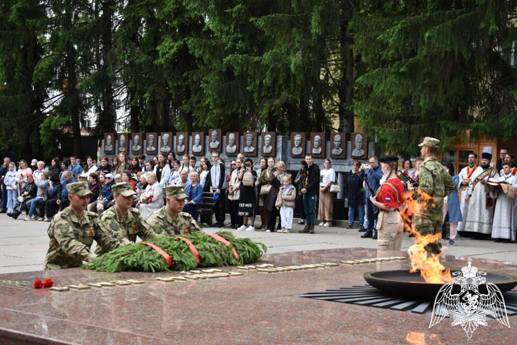 В День памяти и скорби офицеры Росгвардии почтили память героев Великой Отечественной войны