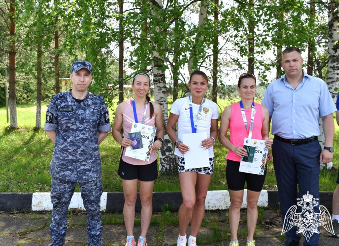 В Сыктывкаре состоялся чемпионат по служебному двоеборью памяти сотрудника ОМОН «Зырянин» Алексея Опацкого
