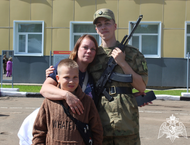 Центр подготовки личного состава Северо-Западного округа Росгвардии пополнился призывниками