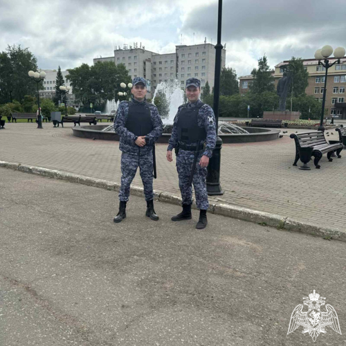 Сотрудники Росгвардии Коми обеспечили охрану общественного порядка в период проведения Дня военно-морского флота  