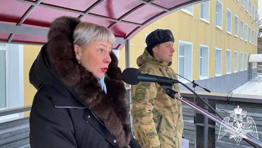 В Сыктывкаре военнослужащие по призыву торжественно приняли присягу