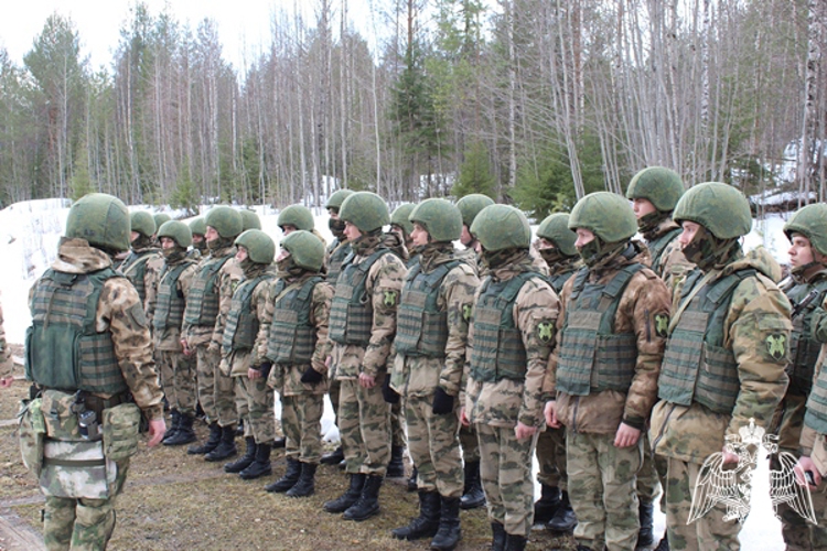 В Сыктывкаре с военнослужащими по призыву проведены практические занятия по специальной подготовке 