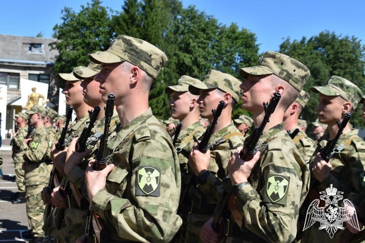 Центр подготовки личного состава Северо-Западного округа Росгвардии пополнился призывниками