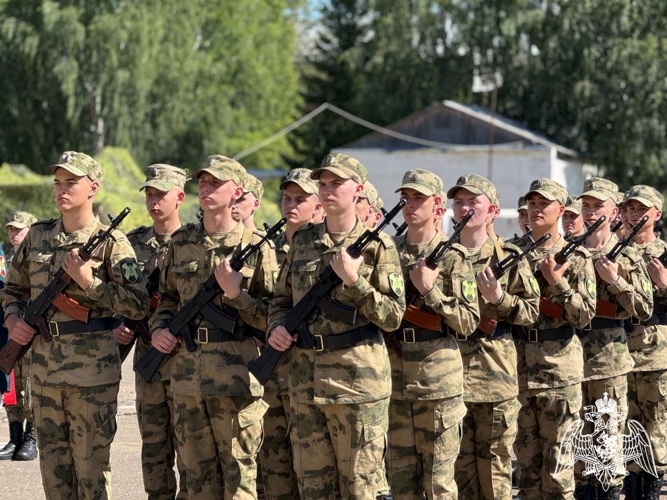 Центр подготовки личного состава Северо-Западного округа Росгвардии пополнился призывниками