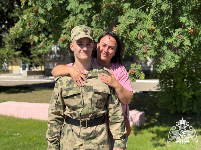 Центр подготовки личного состава Северо-Западного округа Росгвардии пополнился призывниками