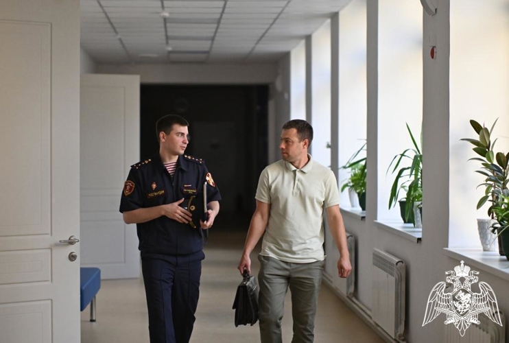 В Сыктывкаре сотрудники Росгвардии проверяют готовность образовательных организаций к началу учебного года