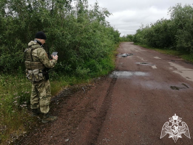 Сотрудники воркутинского ОМОН «Арктика» отработали задержание условных вооруженных преступников