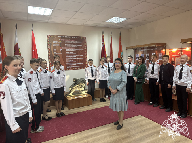 В Центре подготовки личного состава Северо-Западного округа Росгвардии прошел день открытых дверей для подшефных кадетов
