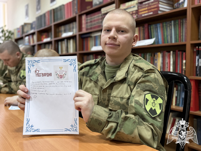 Военнослужащие по призыву Центра подготовки личного состава присоединились к ведомственной акции «С любовью к маме»
