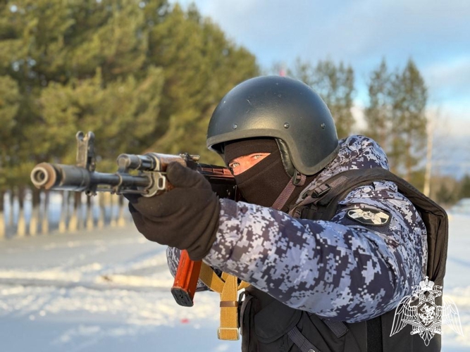 В Республике Коми росгвардейцы повышают навыки борьбы с беспилотниками
