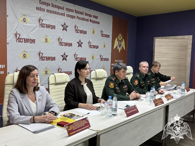 В Сыктывкаре состоялся брифинг, посвященный чемпионатам Росгвардии по лыжным гонкам и служебному двоеборью 