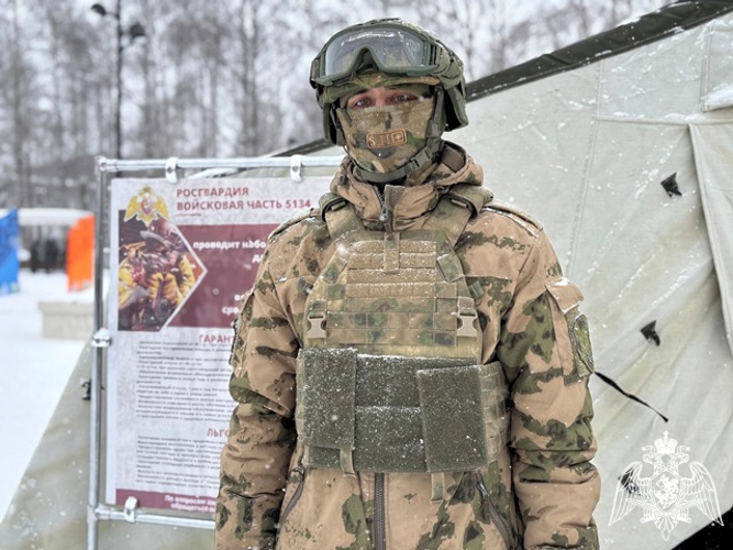 В Сыктывкаре росгвардейцы приняли участие в праздновании Дня защитников Отечества