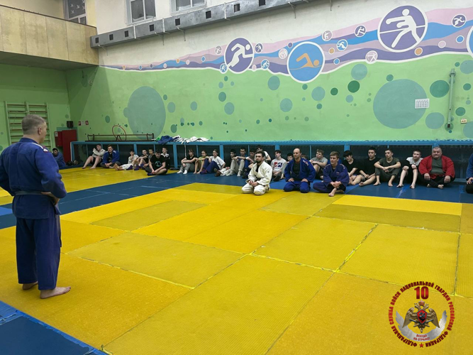 Начальник Управления Росгвардии по Республике Коми провел мастер-класс по дзюдо для спортсменов г. Воркуты