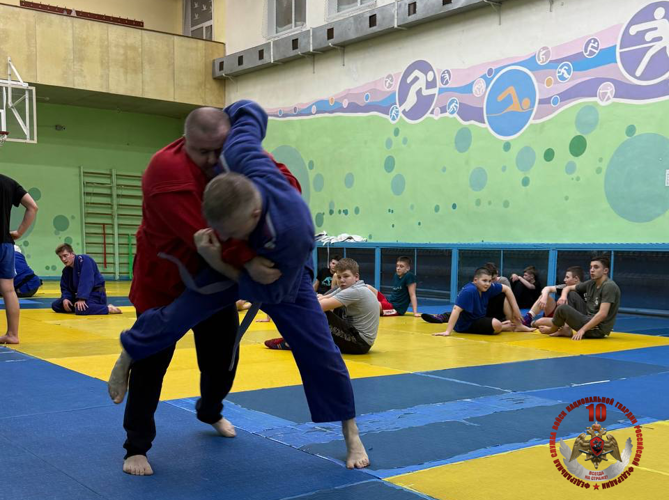 Начальник Управления Росгвардии по Республике Коми провел мастер-класс по дзюдо для спортсменов г. Воркуты