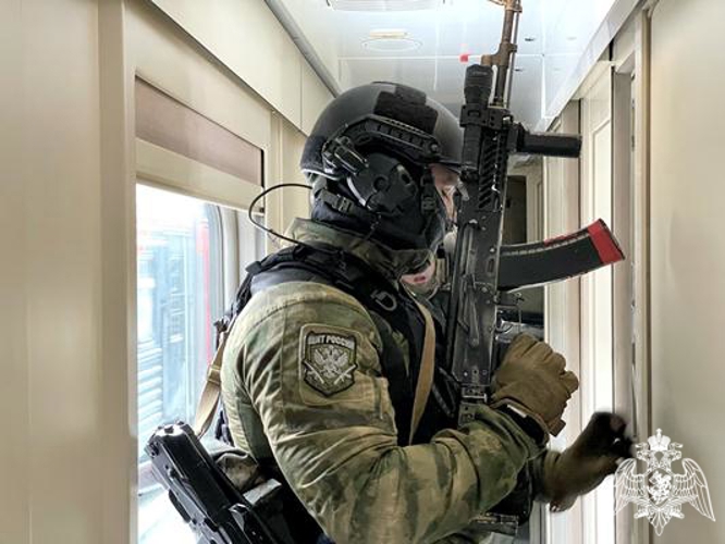 Росгвардия Коми отработала действия на объектах железнодорожного транспорта в ходе учений
