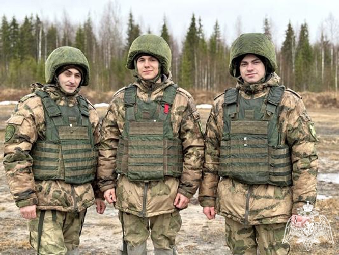 Практические занятия по специальной подготовке прошли в Сыктывкаре для военнослужащих по призыву