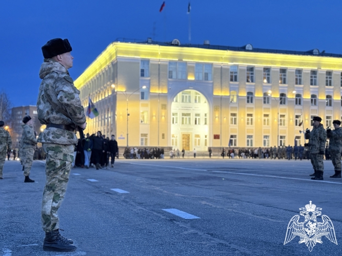 В Сыктывкаре военнослужащие Росгвардии готовятся к торжественному шествию в честь 81-й годовщины Победы